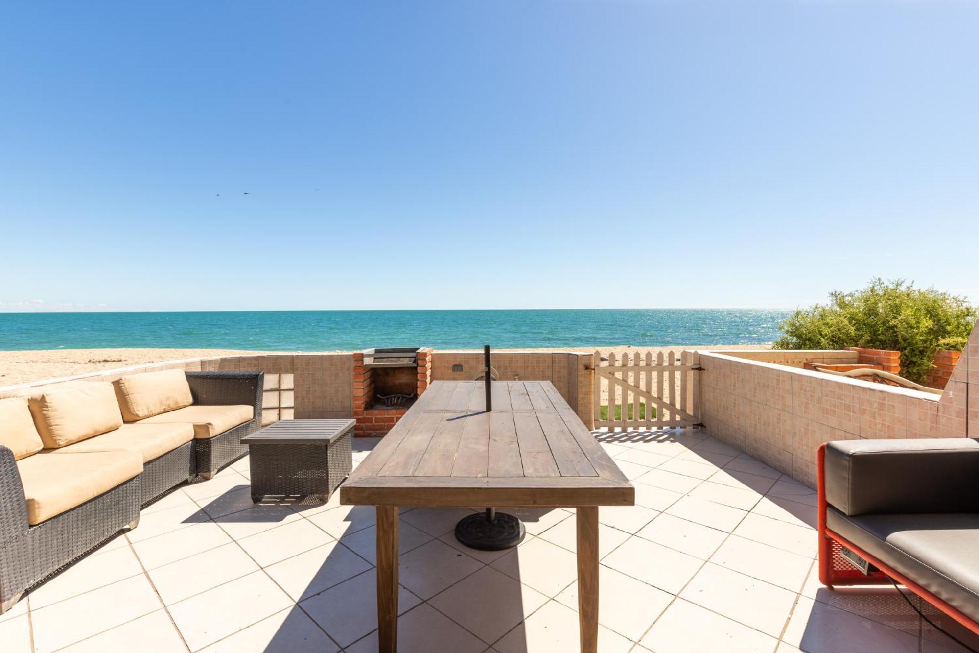 Las Brisas #8 Beachfront - On The Sand And Steps From Mannys For Tacos & Tequila 푸에르토페나스코 외부 사진
