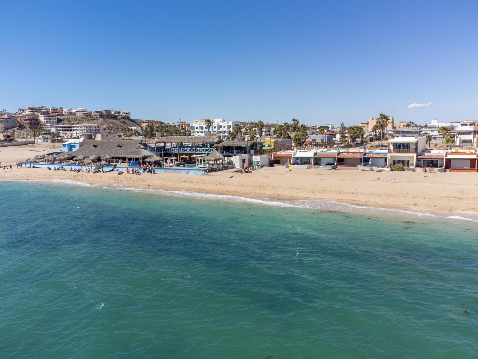 Las Brisas #8 Beachfront - On The Sand And Steps From Mannys For Tacos & Tequila 푸에르토페나스코 외부 사진